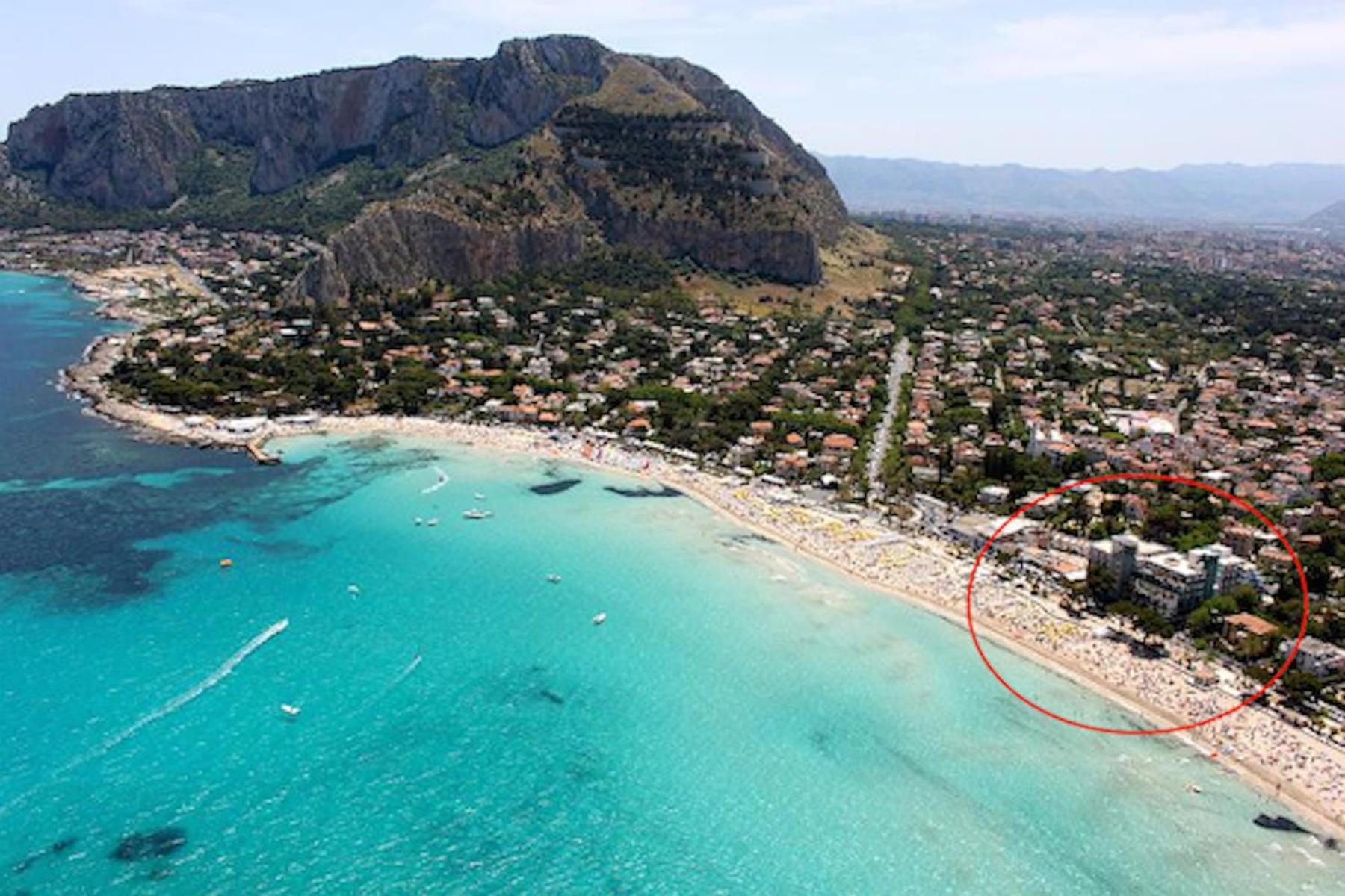 Mondello Luxury Apartment On The Beach 外观 照片