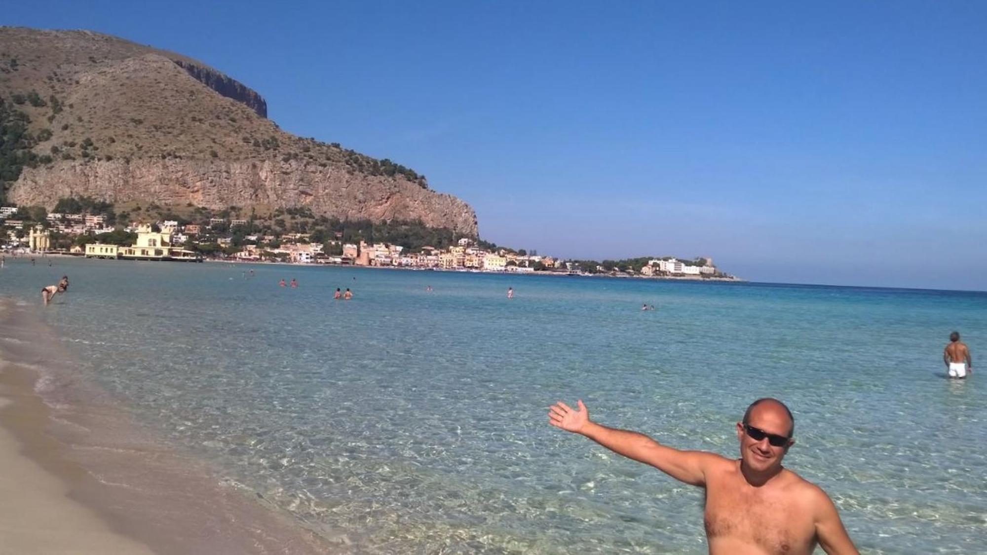 Mondello Luxury Apartment On The Beach 外观 照片