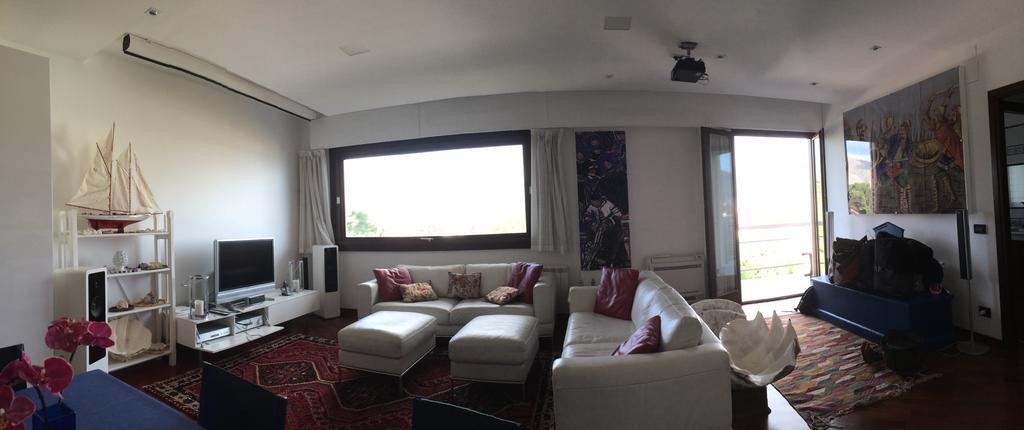 Mondello Luxury Apartment On The Beach 外观 照片
