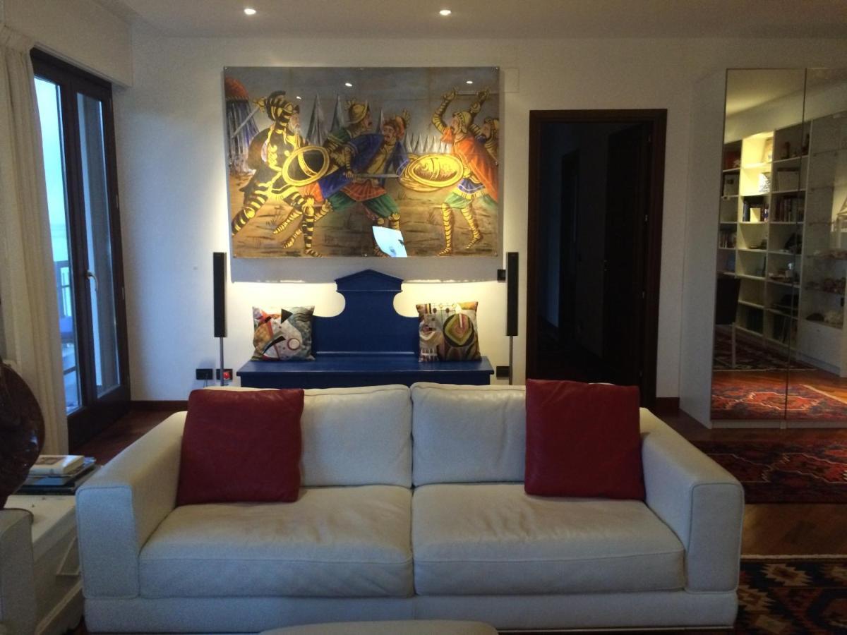 Mondello Luxury Apartment On The Beach 外观 照片